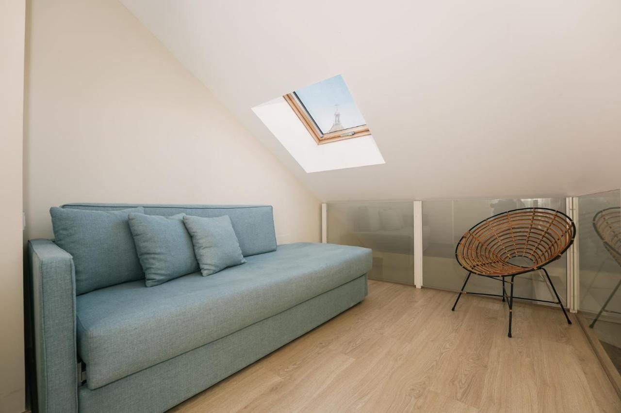 Debambu Atarazanas Aparthotel Malaga Luaran gambar